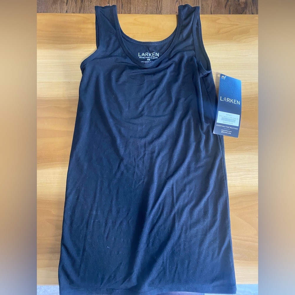 Black xs larken the signature tank